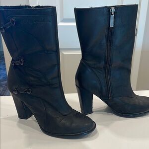 Harley-Davidson Black Heeled Boots for Stylish Comfort